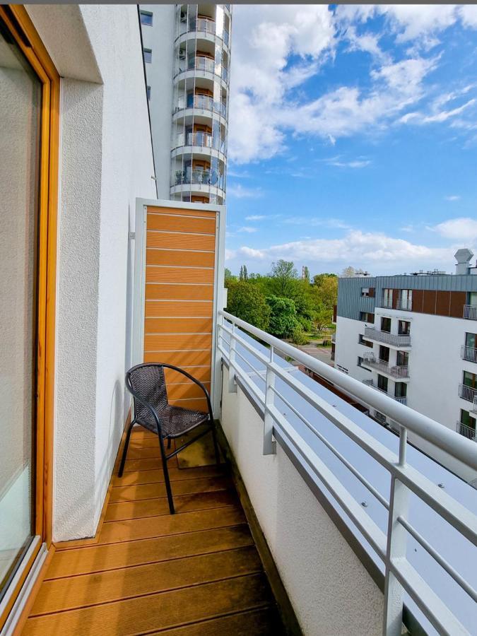Апартаменти Visit Baltic - Platan Tower Grey Свіноуйсьце Екстер'єр фото