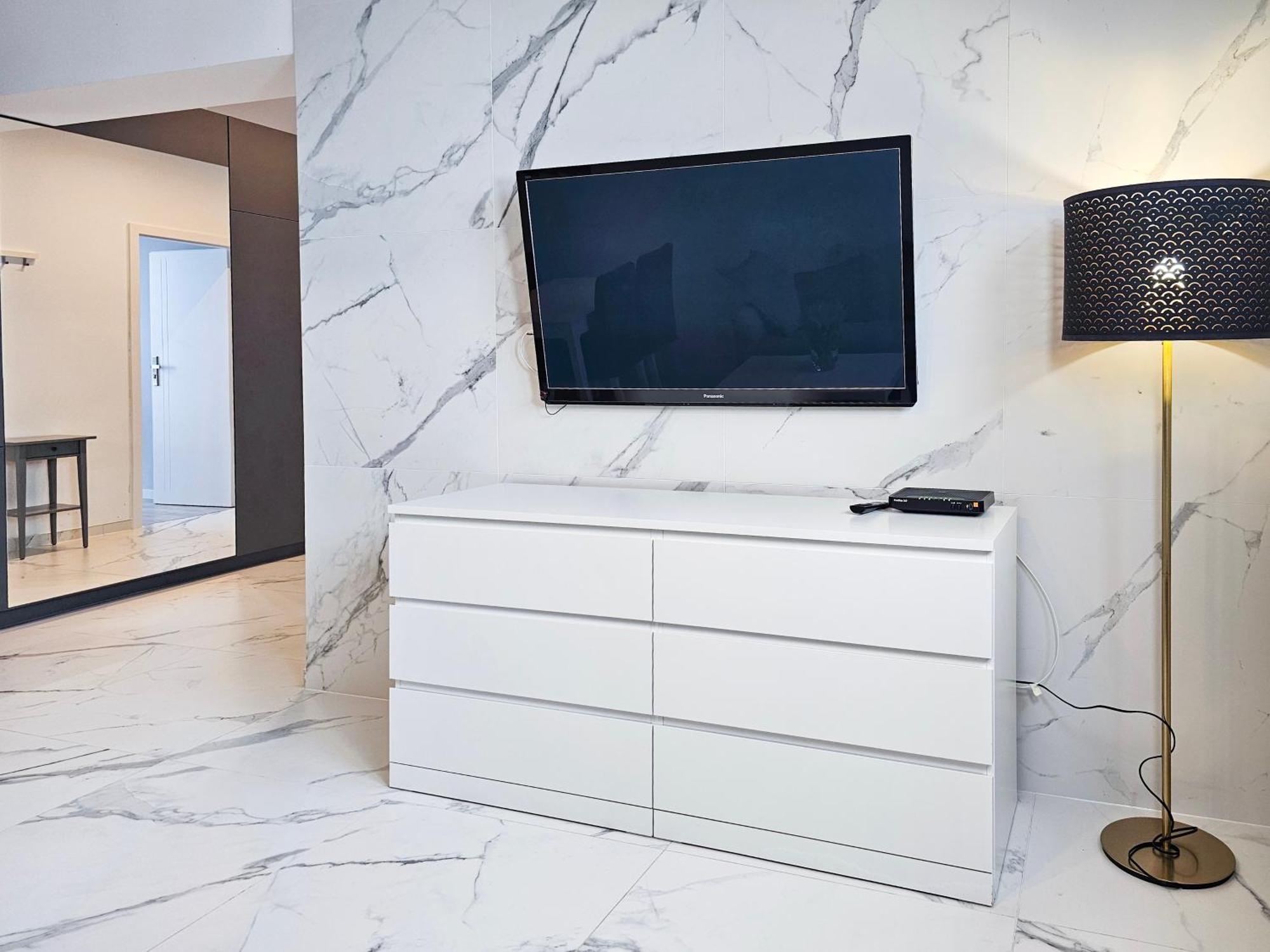 Апартаменти Visit Baltic - Platan Tower Grey Свіноуйсьце Екстер'єр фото
